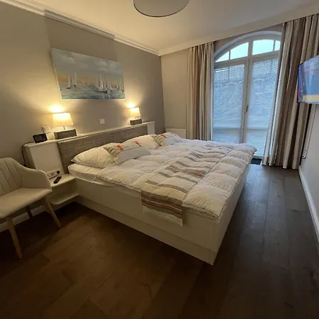 Eeb & Floer In Residenz Bismarck * Westerland