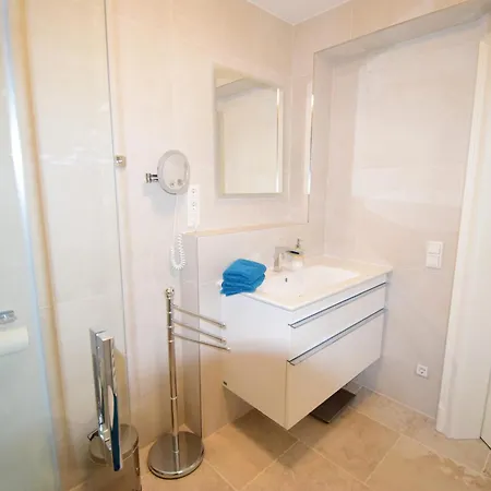 Eeb & Floer In Residenz Bismarck * Westerland